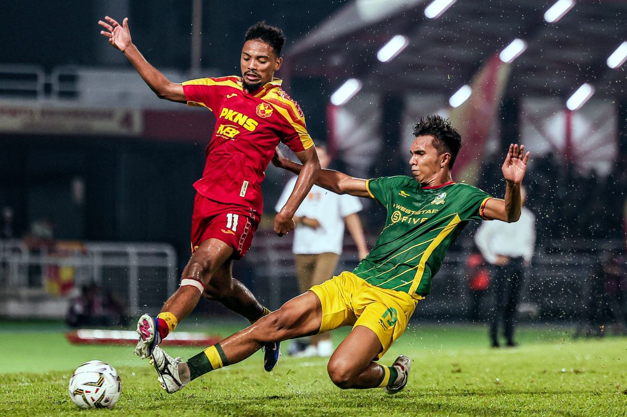 Moraes scores a brace as Selangor move up to second spot