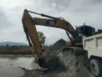 Illegal sand mining operation busted in Kota Belud