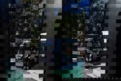 Amazon's Zoox to launch command hub in Arizona, expand testing to Dallas and Phoenix