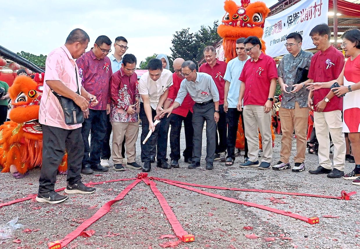 Setapak village marks ‘farewell’ Chap Goh Meh - The Star Malaysia by Jarod Lim Jarodlim Thestar.Com.My