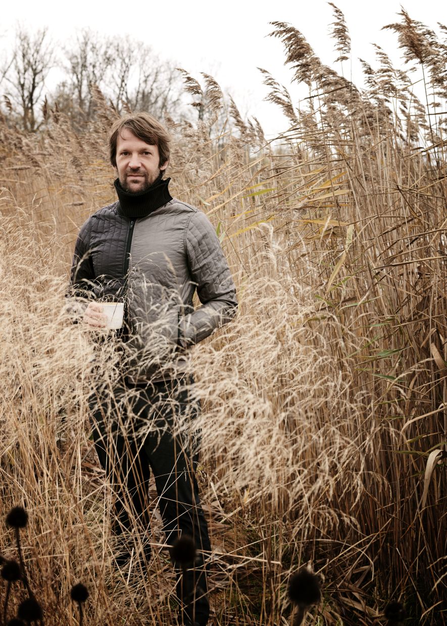 René Redzepi, the head chef at Noma in Copenhagen, on Dec. 2, 2022. Former workers have come forward to say that its reputation was built on abusive working conditions. — Photo: Ditte Isager/The New York Times