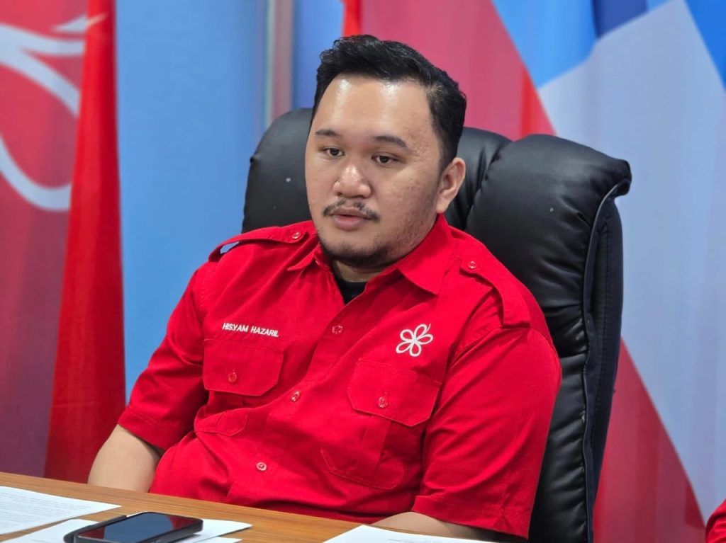 Mohd Hisyam Hazaril Mohd Azman 