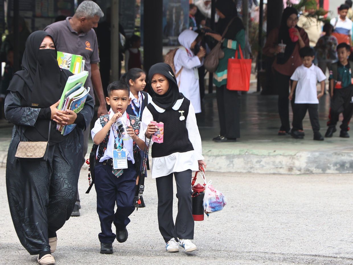 School holidays for Hari Raya to start March 18, says Education Ministry