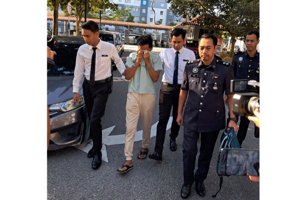 thestar.com.my - SARBAN SINGH - TV actress probed over fraud cases released, say cops