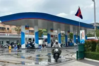Retail oil prices in Cambodia continue to soar amid Middle East conflict