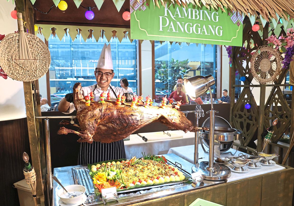 Buffet centrepiece, whole roasted goat.