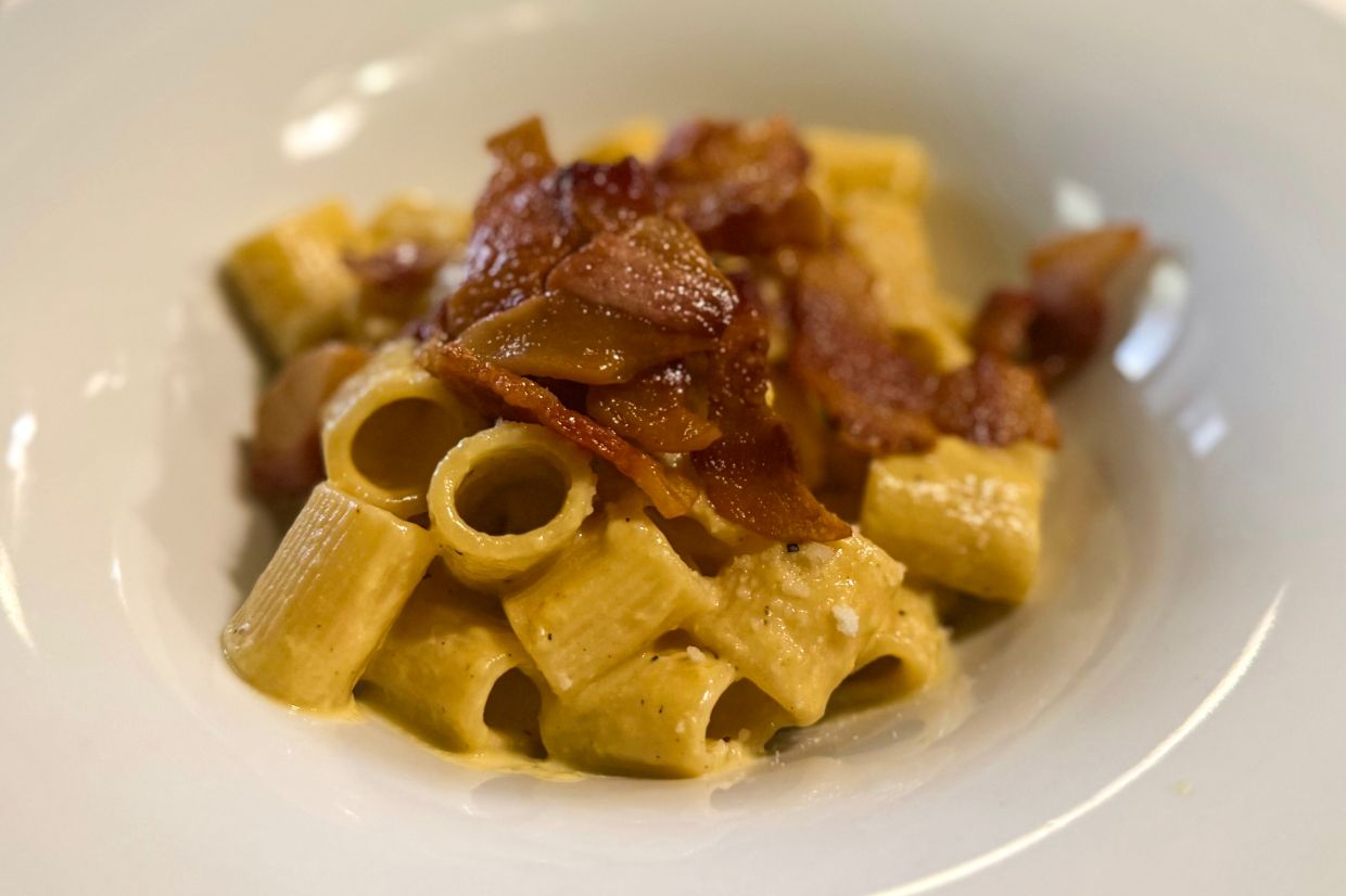 Please, no cream: How to make spaghetti carbonara Italian again