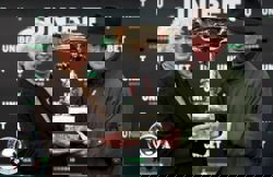 Horse racing-Unhappy Mullins threatens to stop bringing best horses to Cheltenham