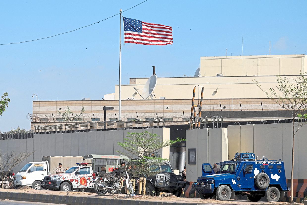Caught between Teheran and Trump