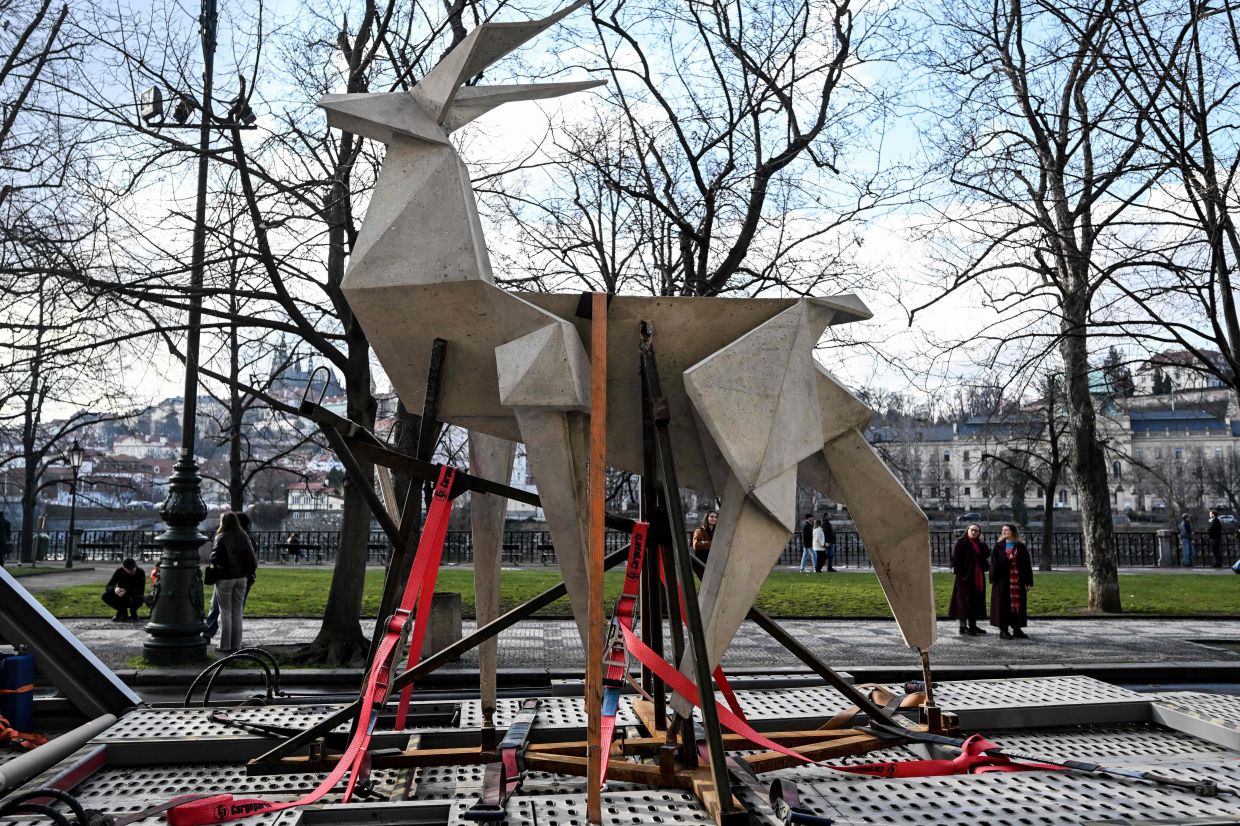 The 'Origami Deer' sculpture rescued from a Ukrainian city destroyed and occupied by the Russian army is heading to this year's controversial edition of the Venice Biennale featuring Russian artists. Photo: AFP