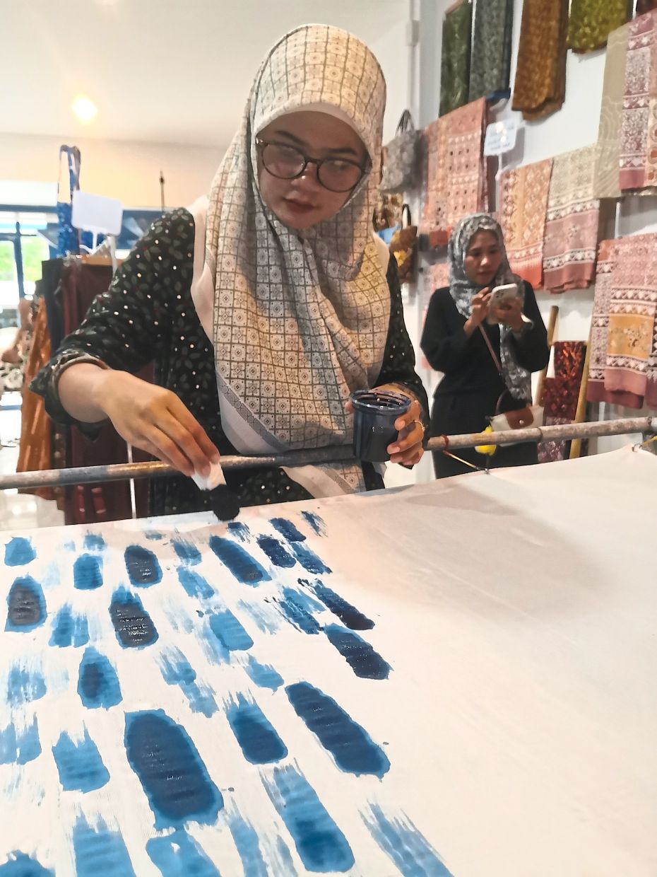 Naturally dyed textiles demand labour-intensive, intricate processes to achieve such striking works of art. Photo: Alan Teh Leam Seng 