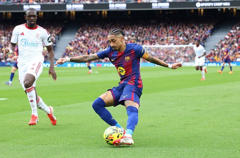 Fußball – Raphinhas Hattrick bringt Barcelona an Sevilla vorbei und ...