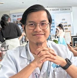 Ahmad: TCM can address many issues Western medicine can’t.