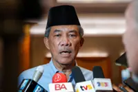 No plans to repatriate Category 3 M'sians from West Asia as commercial flights have reopened, says Tok Mat