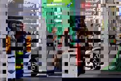 Australians feel petrol pinch as panic buying drives shortages