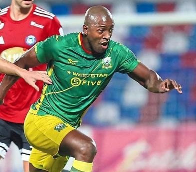 Dangerman: Immigration’s Wilmar Jordan in action against Sabah on Saturday. — IFC Mighty Tiger Corp