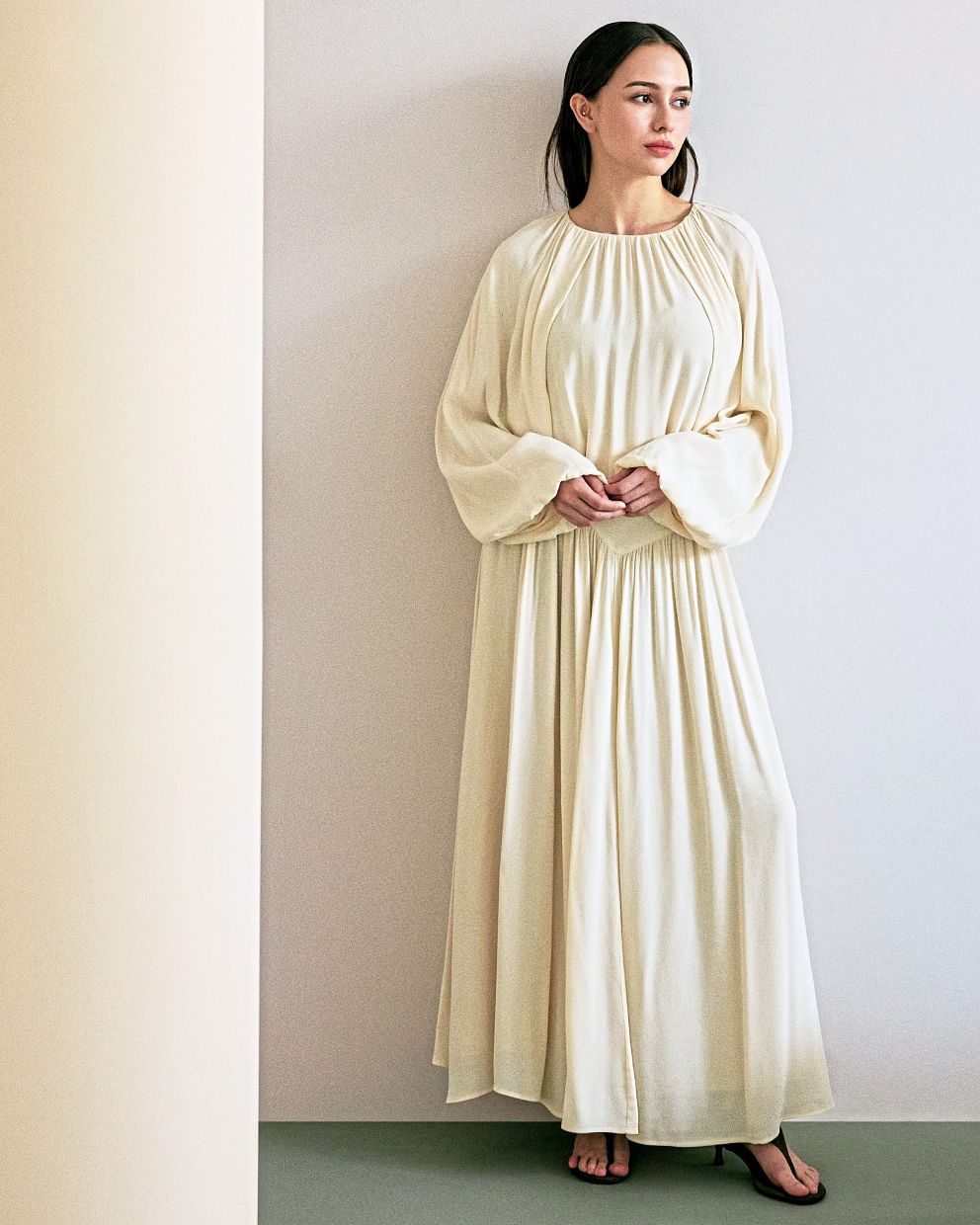 According to Anna Jobling, easy-to-wear pieces are essential for festive celebrations as the days can get especially busy. Photo: H&M