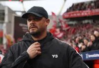 Soccer-Keeper Prescott, 16, is an option against Atalanta, says Bayern coach Kompany