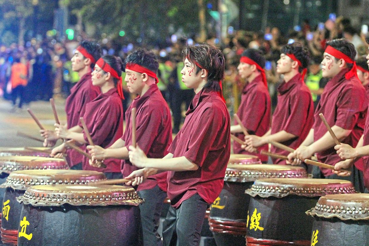 A 24-festive drum performance during the parade.