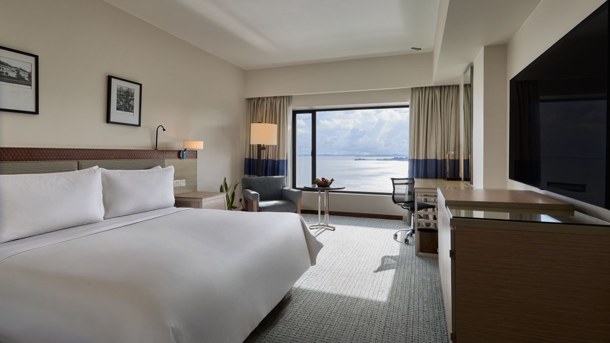 Rooms at the Ormond Sandakan offer unobstructed seaside views.