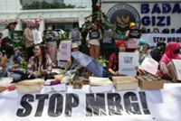 To feed or fuel? Economists urge Indonesia to downsize free meals programme as oil prices soar