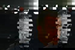 Soccer-Under pressure, Van Persie gets another vote of confidence