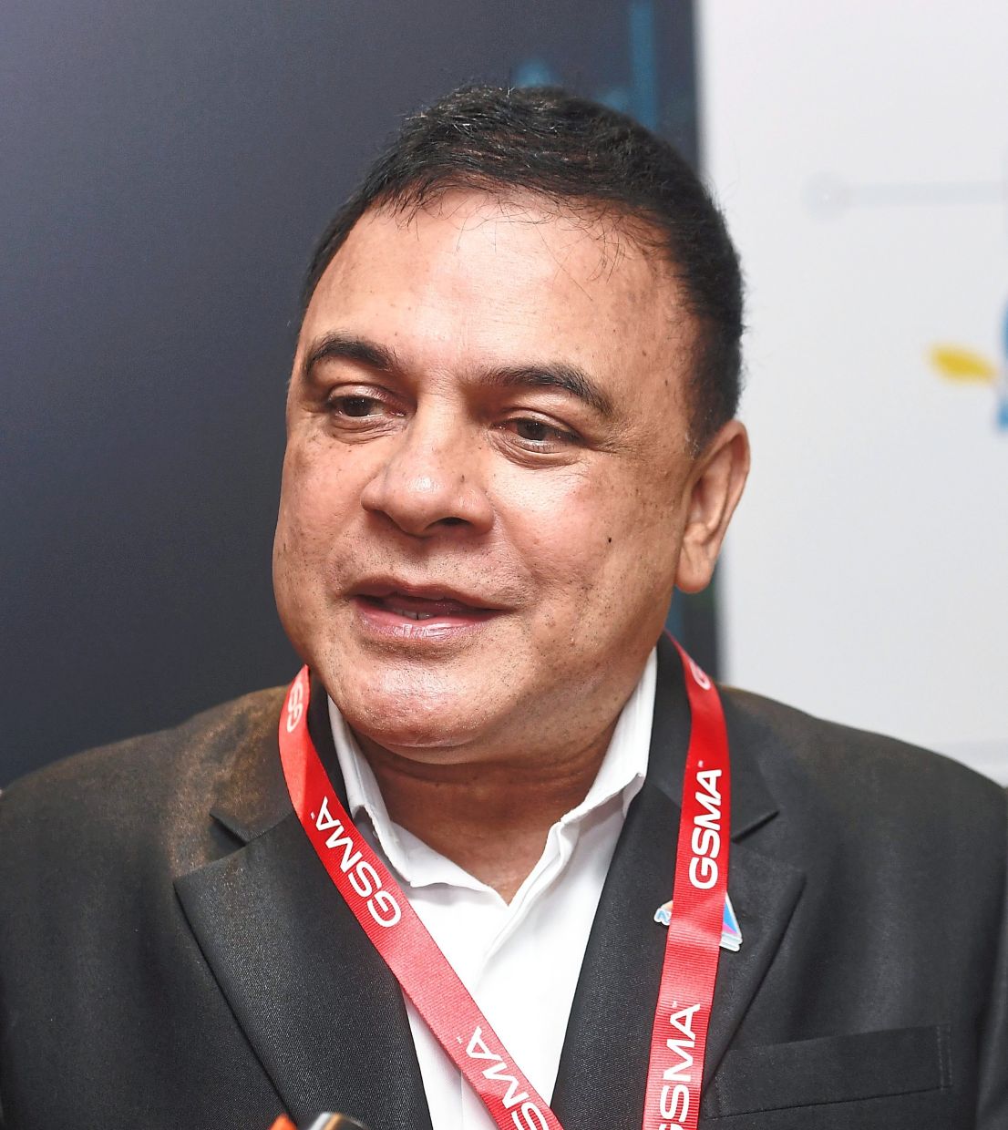 Derek: Any decision to limit access must be decided collectively by councillors.