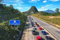 Slow traffic on major highways as Aidilfitri exodus begins