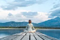 Feeling stressed? Ground yourself with mountain meditation 