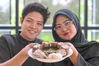 Family-run outlet sustains strong festive demand