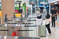 Letting bus drivers take the wheel