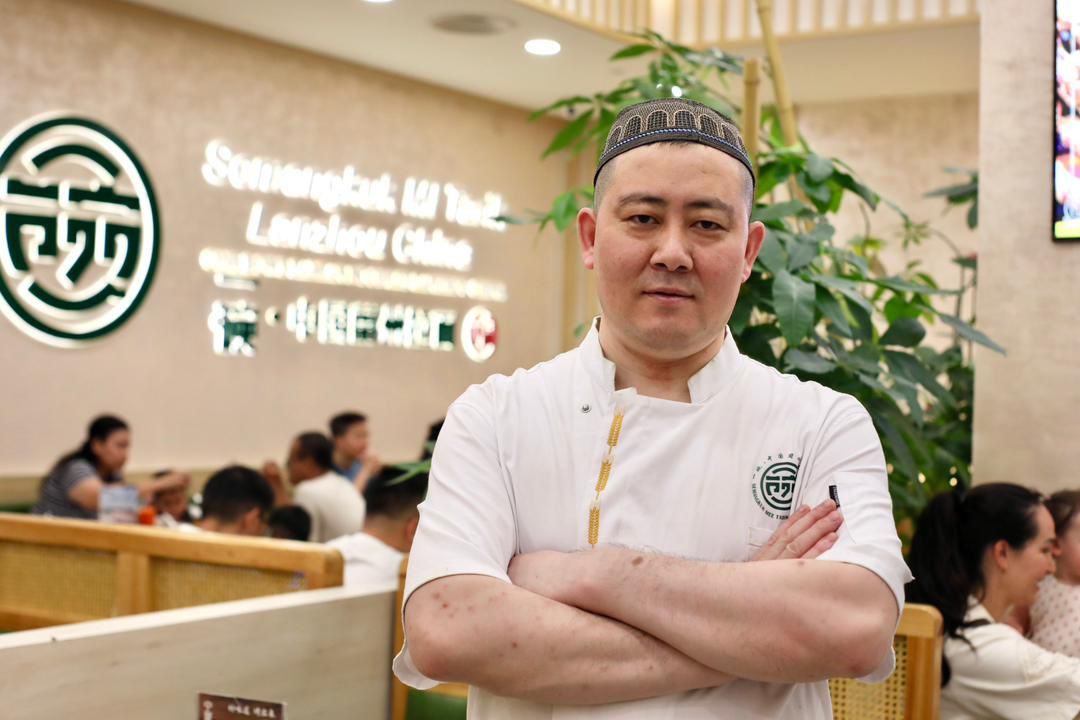 Chef Li Chen Long is enjoying his Hari Raya in Malaysia, saying he is drawn to the warmth and vibrant celebrations.