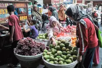 Govt eyes 5.7% growth on holiday spending