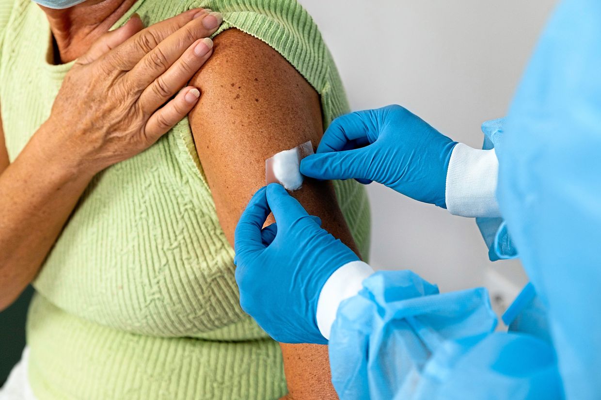 Those vaccinated against shingles have a lower risk of developing dementia.
