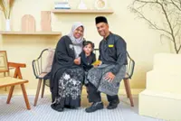 Raya money packets promote sign language