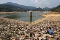 Heatwave threatens 10 peninsula water dams