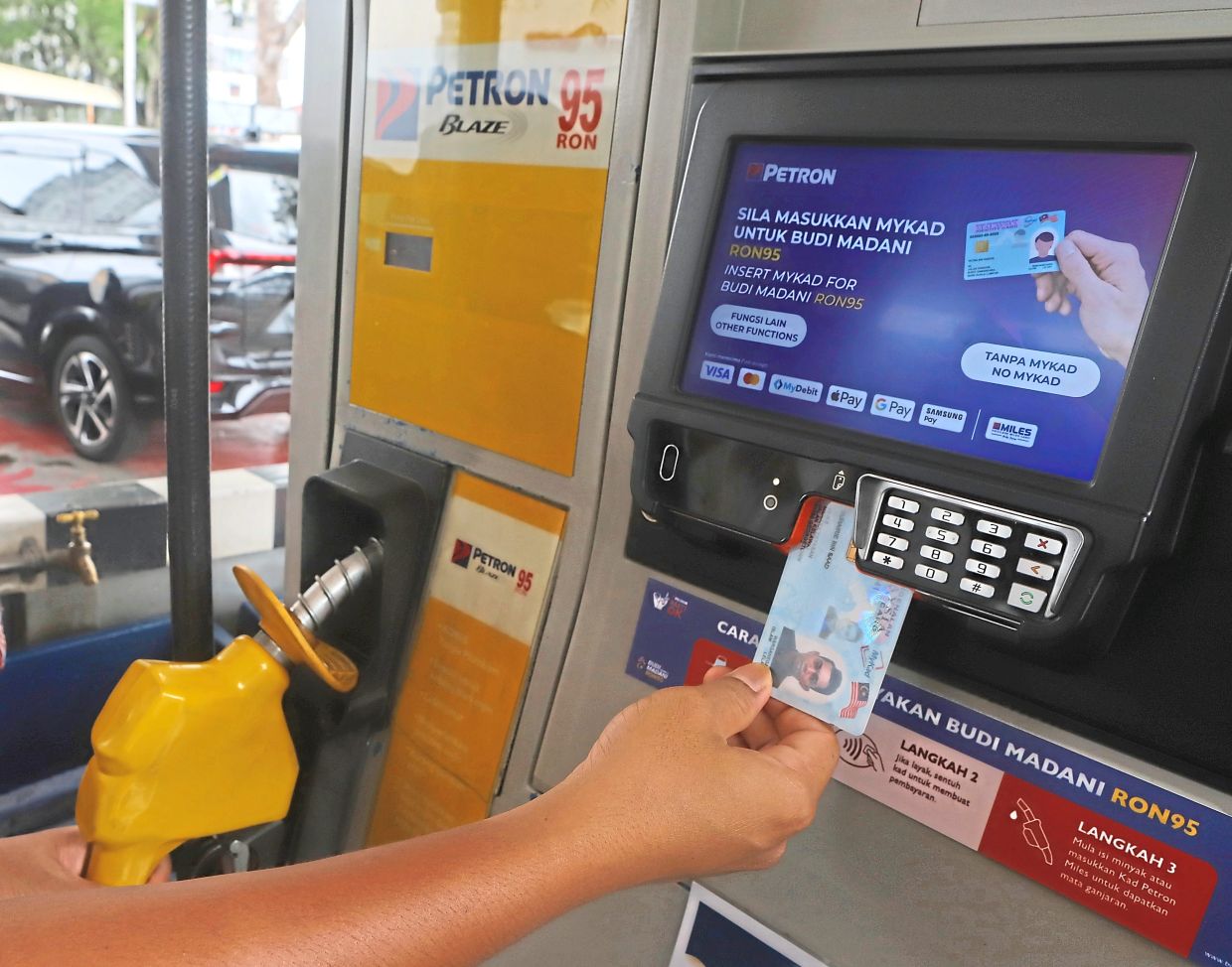 Fuel quota cut: Anwar says the reduction of the petrol subsidy quota is based on public fuel consumption findings which show that average usage under Budi95 is around 100 litres.