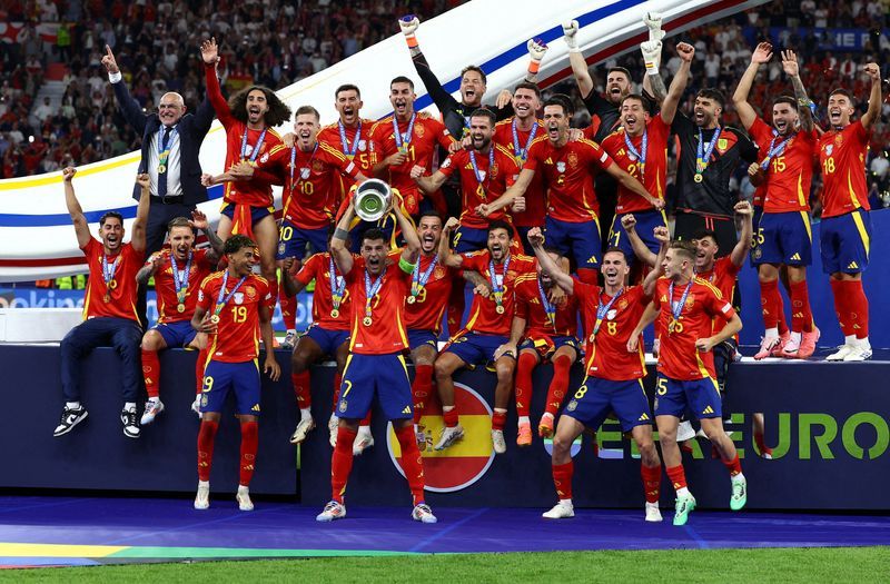 Soccer-Spain to face Peru in final World Cup warm-up in Mexico