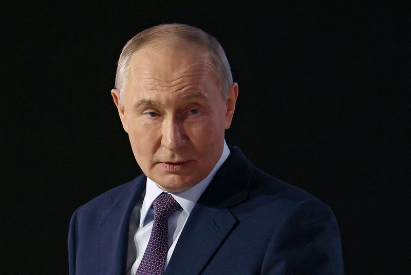 Putin asks oligarchs to donate to Russia's budget as cost of Ukraine war soars, The Bell media reports