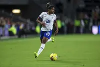 Soccer-US forward Macario returns home, joins NWSL's San Diego Wave from Chelsea