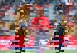 Cricket-RCB shift focus to defending title after last season's emotional end, says coach Flower