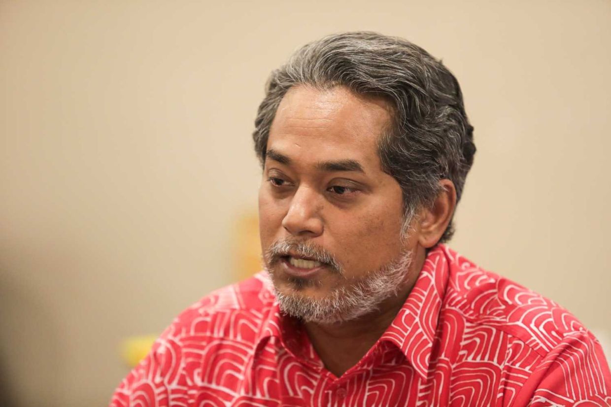 Khairy keeps it low-key in bid to rejoin Umno