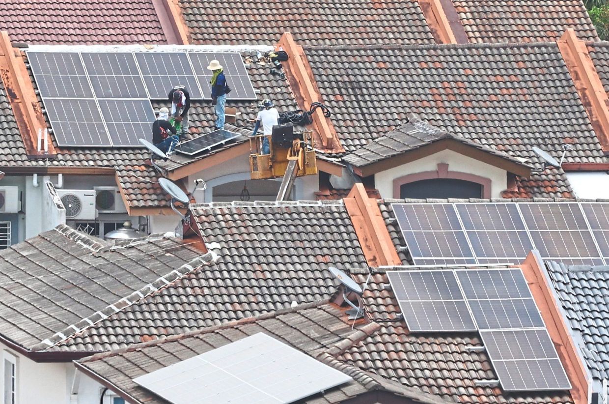 thestar.com.my - ARFA YUNUS - A solar-powered cost cutter