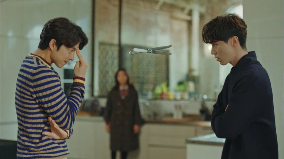 Gong Yoo (left) and Lee Dong-wook in 'Goblin'.