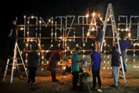 Pelita-lit nights for festive vibes
