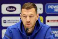 Soccer-Italy feeling the pressure ahead of World Cup playoff, says Bosnia's Dzeko