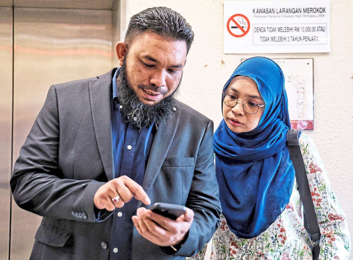 Beyond reasonable doubt: Wan Azri appearing in court for the defence stage decision on charges of incitement at the Kuala Lumpur Sessions Court. — MUHAMAD SHAHRIL ROSLI/The Star