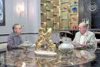 King briefed on online safety plan