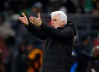 Soccer-Coach Broos confident South Africa can surprise at World Cup