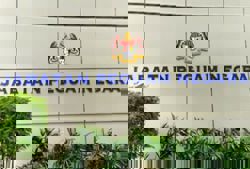 AGC to take action against Bloomberg following allegations of PM's interference in Azam Baki probe